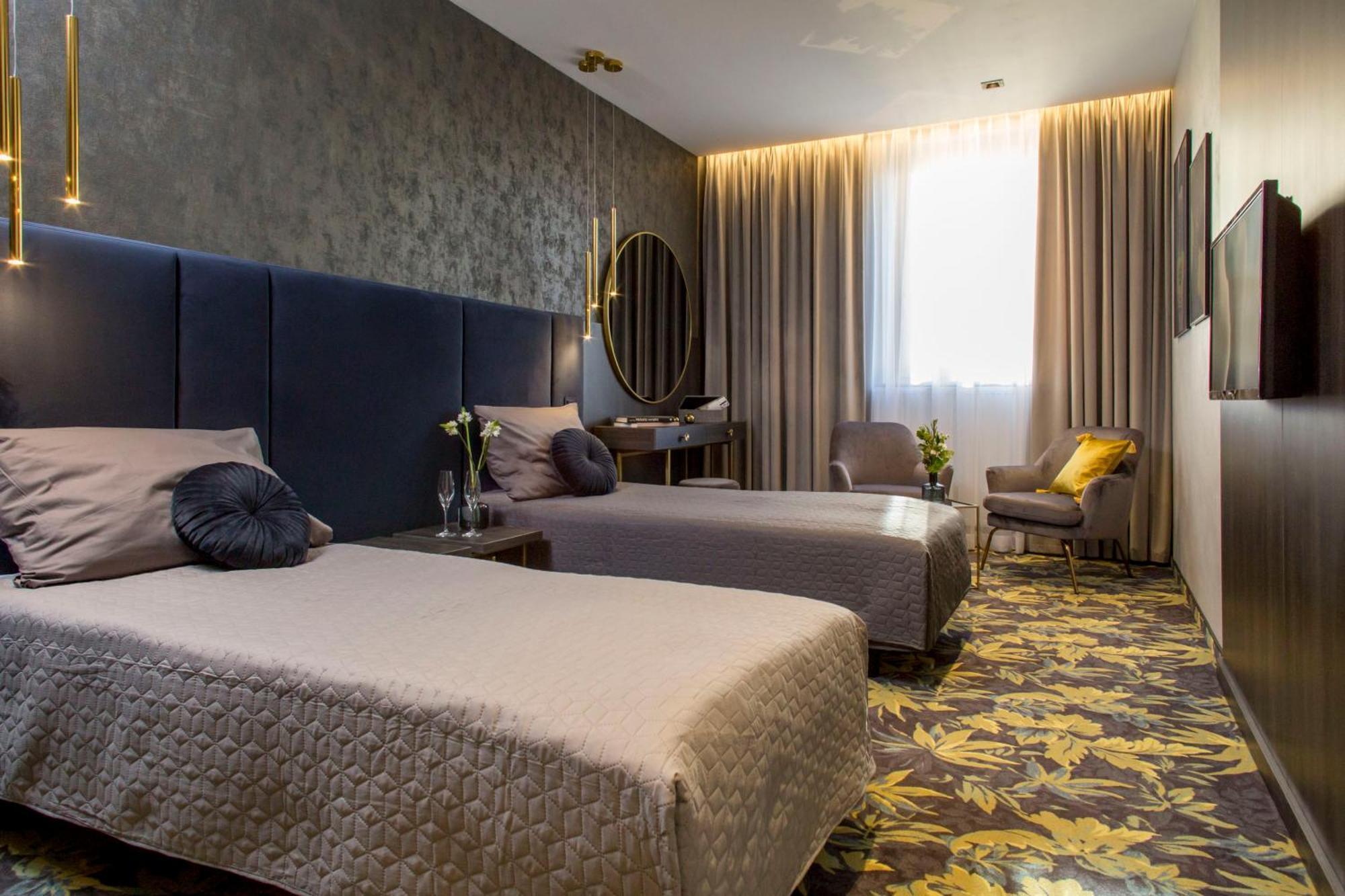Deluxe Double or Twin Room